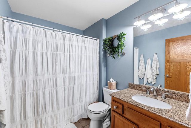 348 S Maple LANE, Saukville, WI 53080
