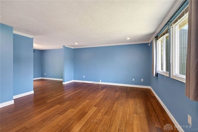6302 E Gander, Dayton, OH 45424
