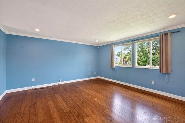 6302 E Gander, Dayton, OH 45424