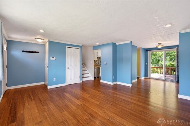 6302 E Gander, Dayton, OH 45424