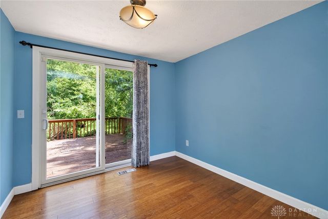 6302 E Gander, Dayton, OH 45424