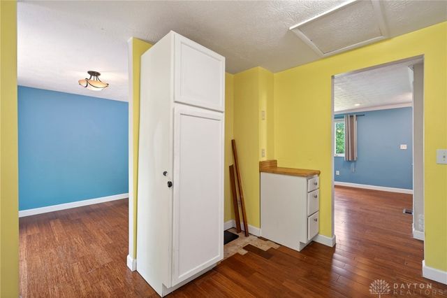6302 E Gander, Dayton, OH 45424