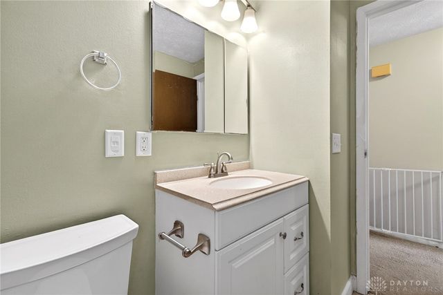 6302 E Gander, Dayton, OH 45424