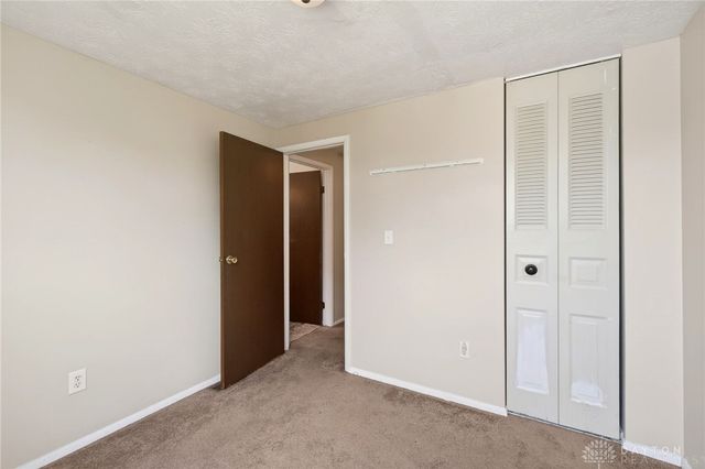 6302 E Gander, Dayton, OH 45424
