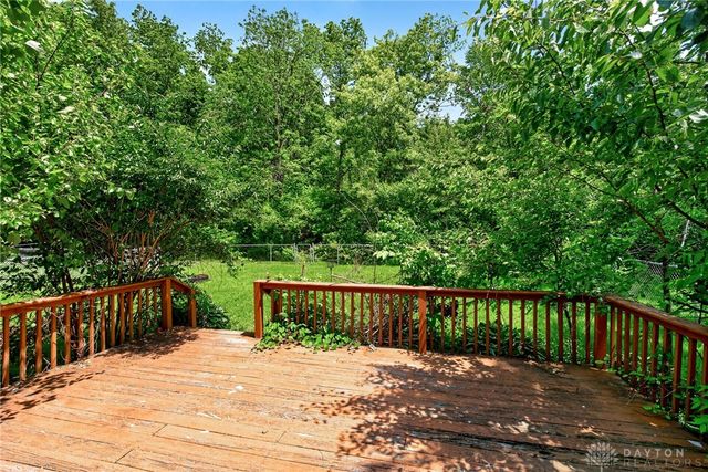 6302 E Gander, Dayton, OH 45424