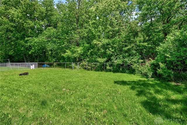 6302 E Gander, Dayton, OH 45424