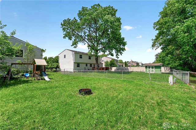6302 E Gander, Dayton, OH 45424