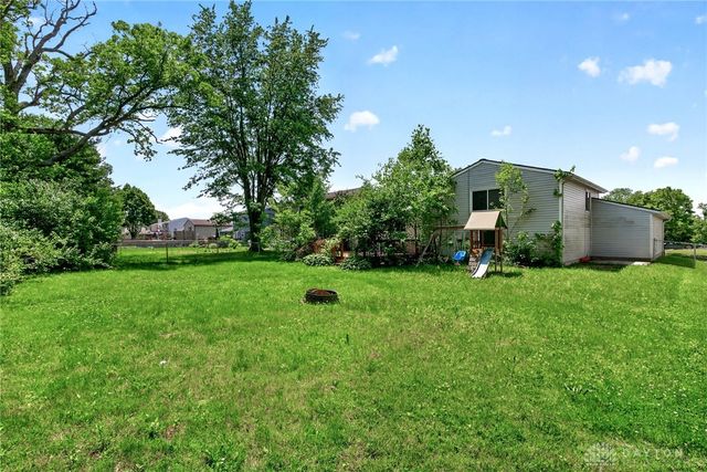 6302 E Gander, Dayton, OH 45424