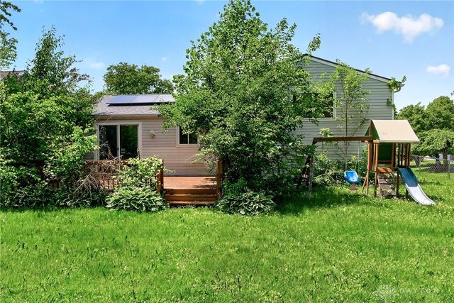 6302 E Gander, Dayton, OH 45424