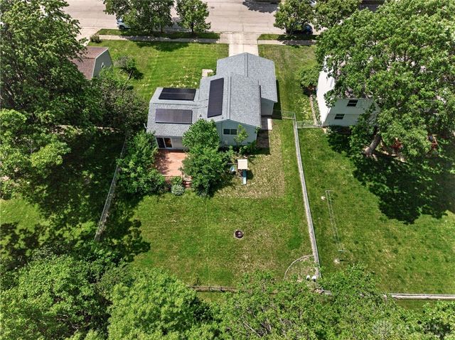 6302 E Gander, Dayton, OH 45424
