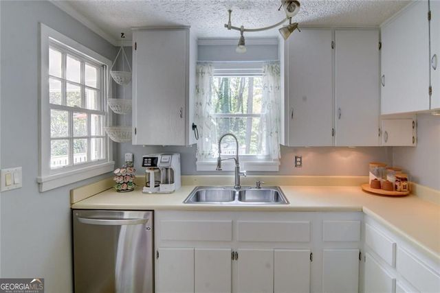 1949 Shalimar Drive NE, Atlanta, GA 30345