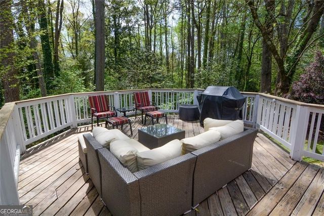 1949 Shalimar Drive NE, Atlanta, GA 30345