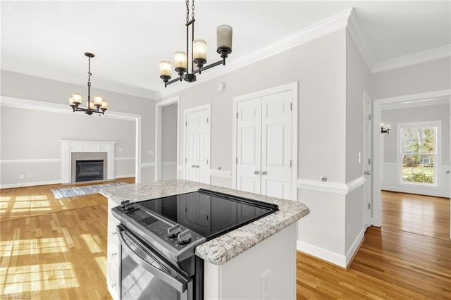 5736 Brightington Court, Kernersville, NC 27284