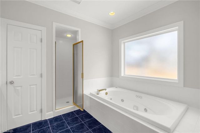 5736 Brightington Court, Kernersville, NC 27284