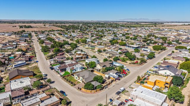 451 BURKETT Drive, Clint, TX 79836
