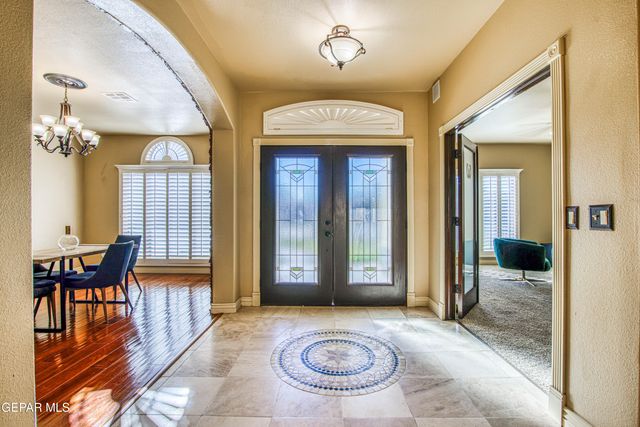 451 BURKETT Drive, Clint, TX 79836