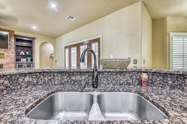 451 BURKETT Drive, Clint, TX 79836