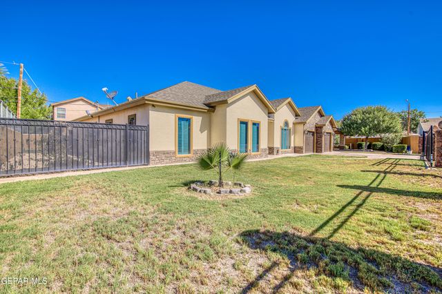 451 BURKETT Drive, Clint, TX 79836