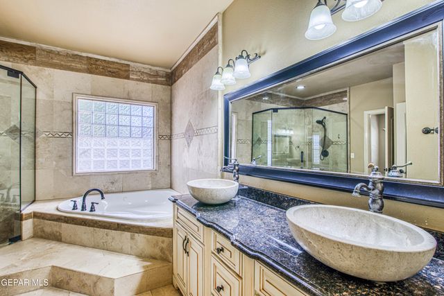 451 BURKETT Drive, Clint, TX 79836