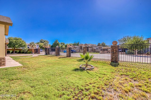 451 BURKETT Drive, Clint, TX 79836