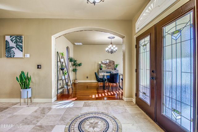 451 BURKETT Drive, Clint, TX 79836