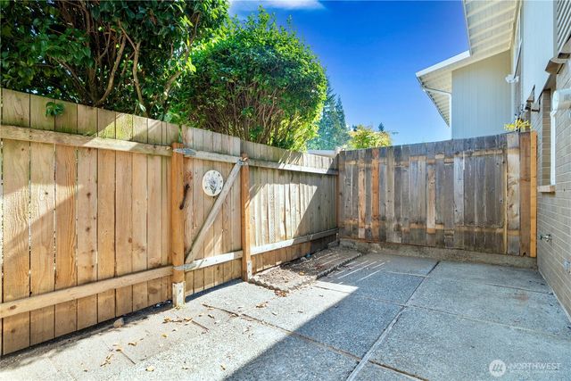 5628 SE 123rd Avenue, Bellevue, WA 98006