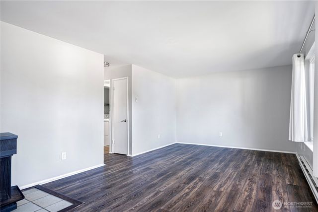 5628 SE 123rd Avenue, Bellevue, WA 98006