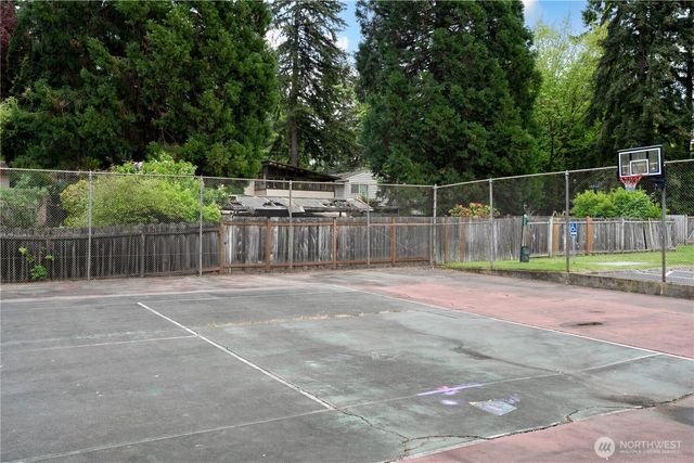 5628 SE 123rd Avenue, Bellevue, WA 98006