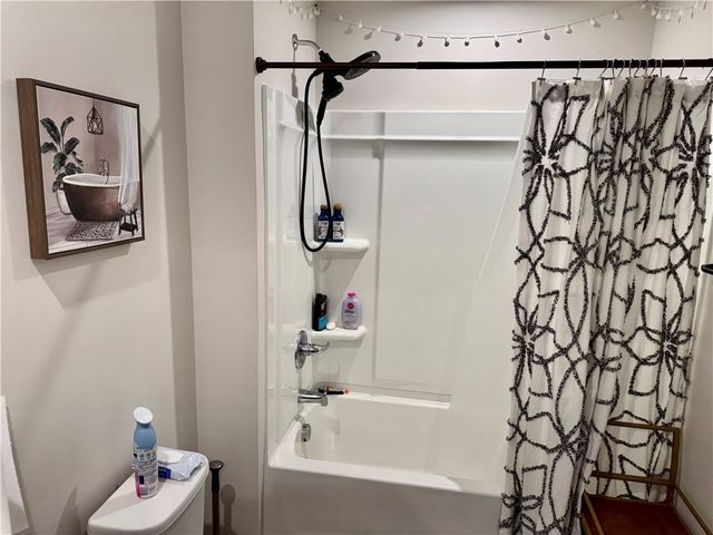 117 Alice Court Court, Easley, SC 29642