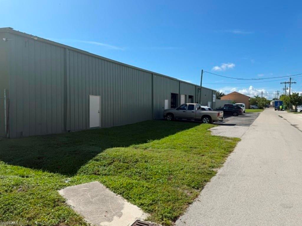 1613 SE 15th TER, CAPE CORAL, FL 33990 — photo 3
