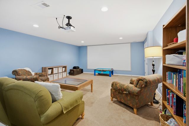 553 Wolfeboro Ln, Nashville, TN 37221