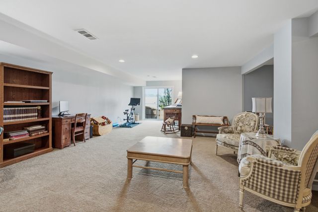 553 Wolfeboro Ln, Nashville, TN 37221