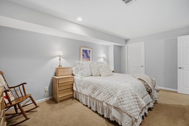 553 Wolfeboro Ln, Nashville, TN 37221
