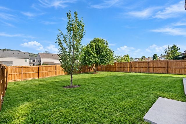553 Wolfeboro Ln, Nashville, TN 37221