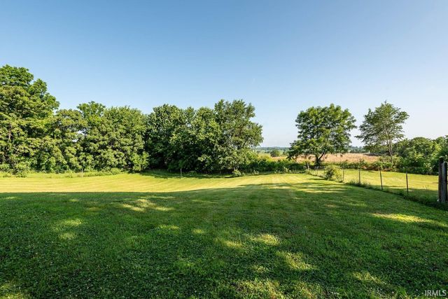 527 Grandma Brown Road, Mitchell, IN 47446