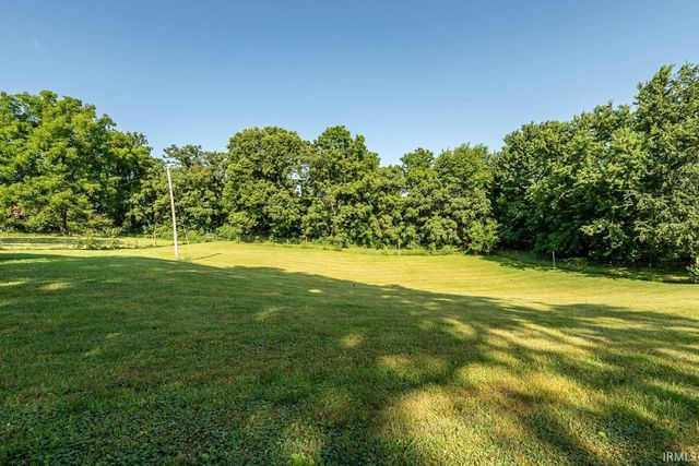 527 Grandma Brown Road, Mitchell, IN 47446