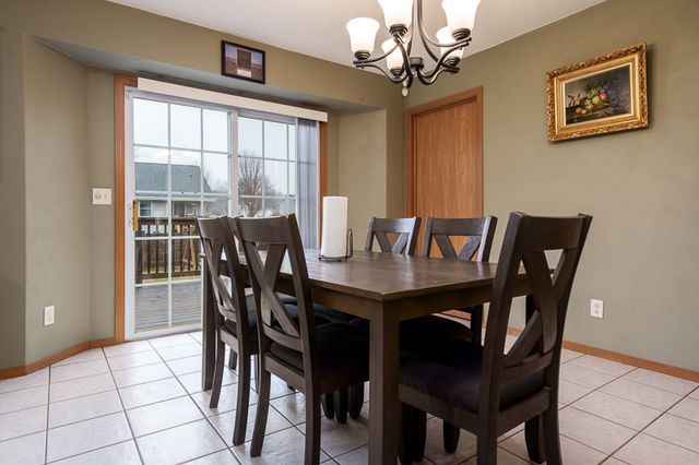 6511 WEAVER Road, Rockford, IL 61114