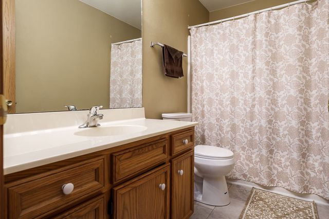 6511 WEAVER Road, Rockford, IL 61114