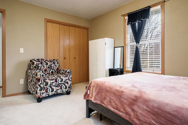 6511 WEAVER Road, Rockford, IL 61114