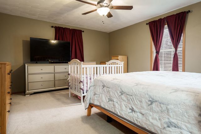 6511 WEAVER Road, Rockford, IL 61114