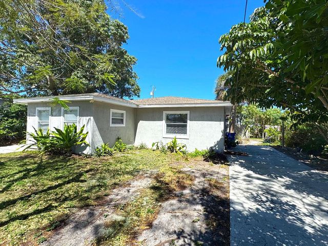 1246-1248 17th Pl, Vero Beach, FL 32960
