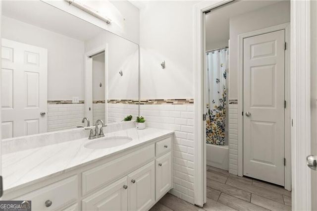 4425 Woodside Court, Cumming, GA 30041