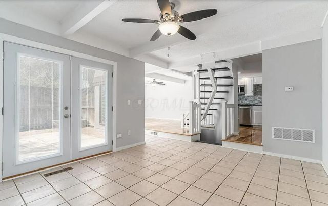5442 Worthington Forest Place, Columbus, OH 43229