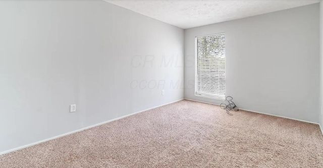 5442 Worthington Forest Place, Columbus, OH 43229