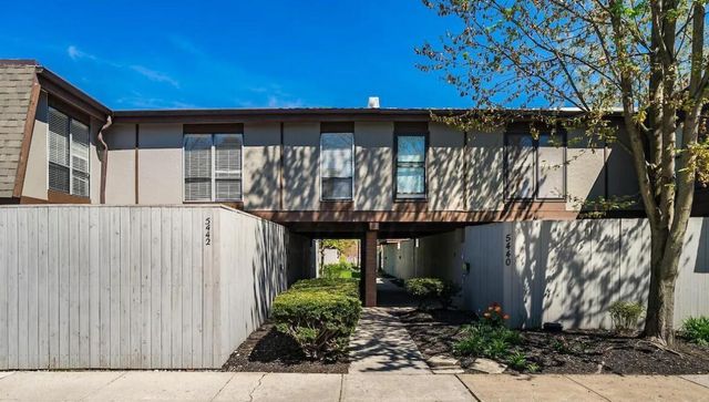5442 Worthington Forest Place, Columbus, OH 43229