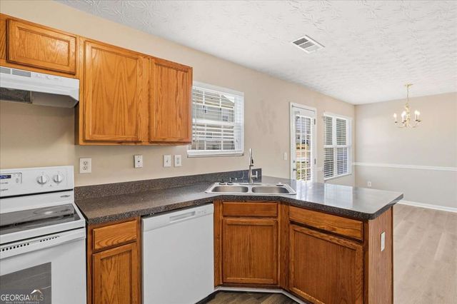 812 Carlton Pointe Place, Palmetto, GA 30268