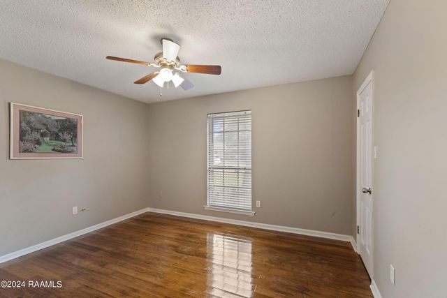 322 S Philo Drive, Lafayette, LA 70506