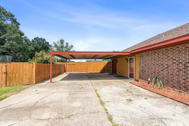 322 S Philo Drive, Lafayette, LA 70506