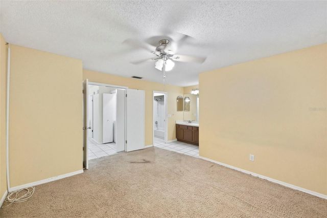 4012 HUXFORD COURT, Tampa, FL 33624