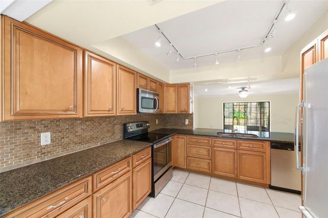 4012 HUXFORD COURT, Tampa, FL 33624